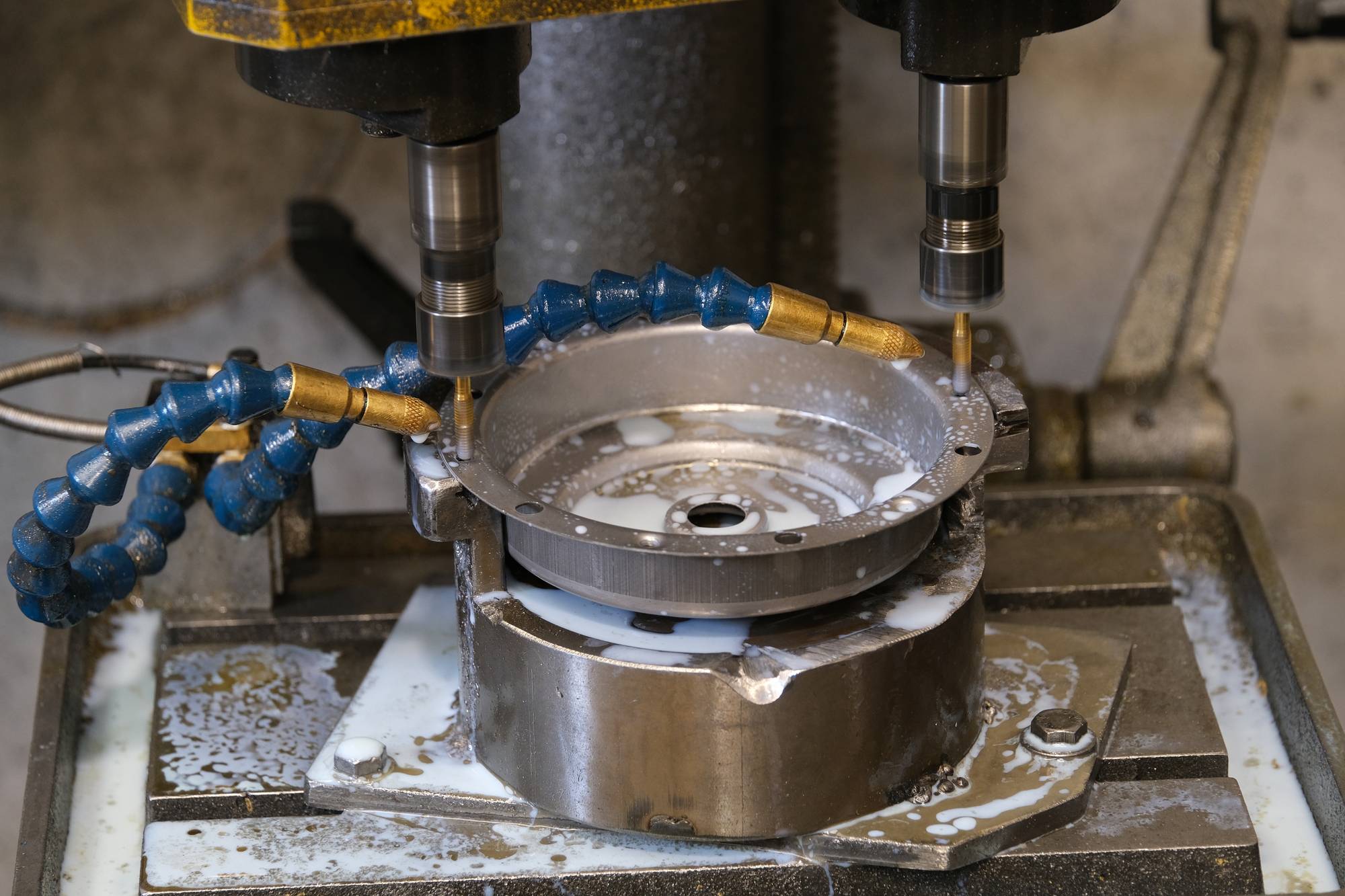 Filettatura e foratura P.O.L. Srl Sarezzo - Brescia - Lombardia - Italy